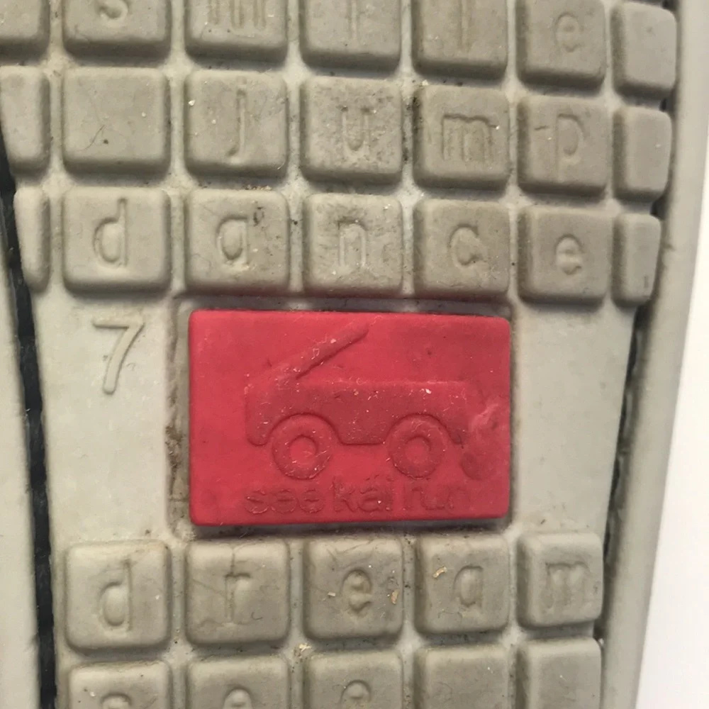 Stride Rite/See Kai Run Shoes (size 7)